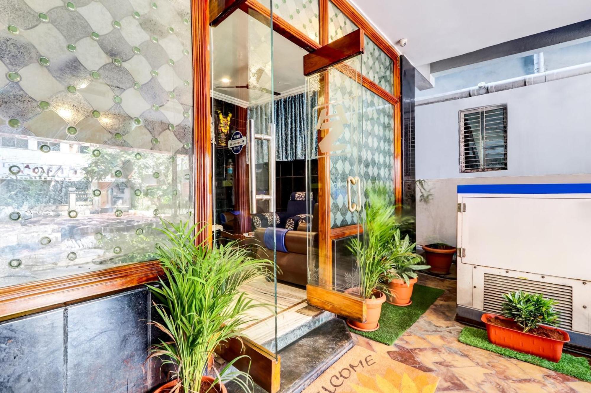 Hotel O Hanuman Pet Near Railway Station Vijayawāda Exterior foto